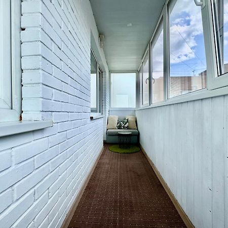 Apartpoltava Смак Італії У Самому Центрі Полтави , Білосніжна Студія В Новобудові, Банківський Чек ภายนอก รูปภาพ