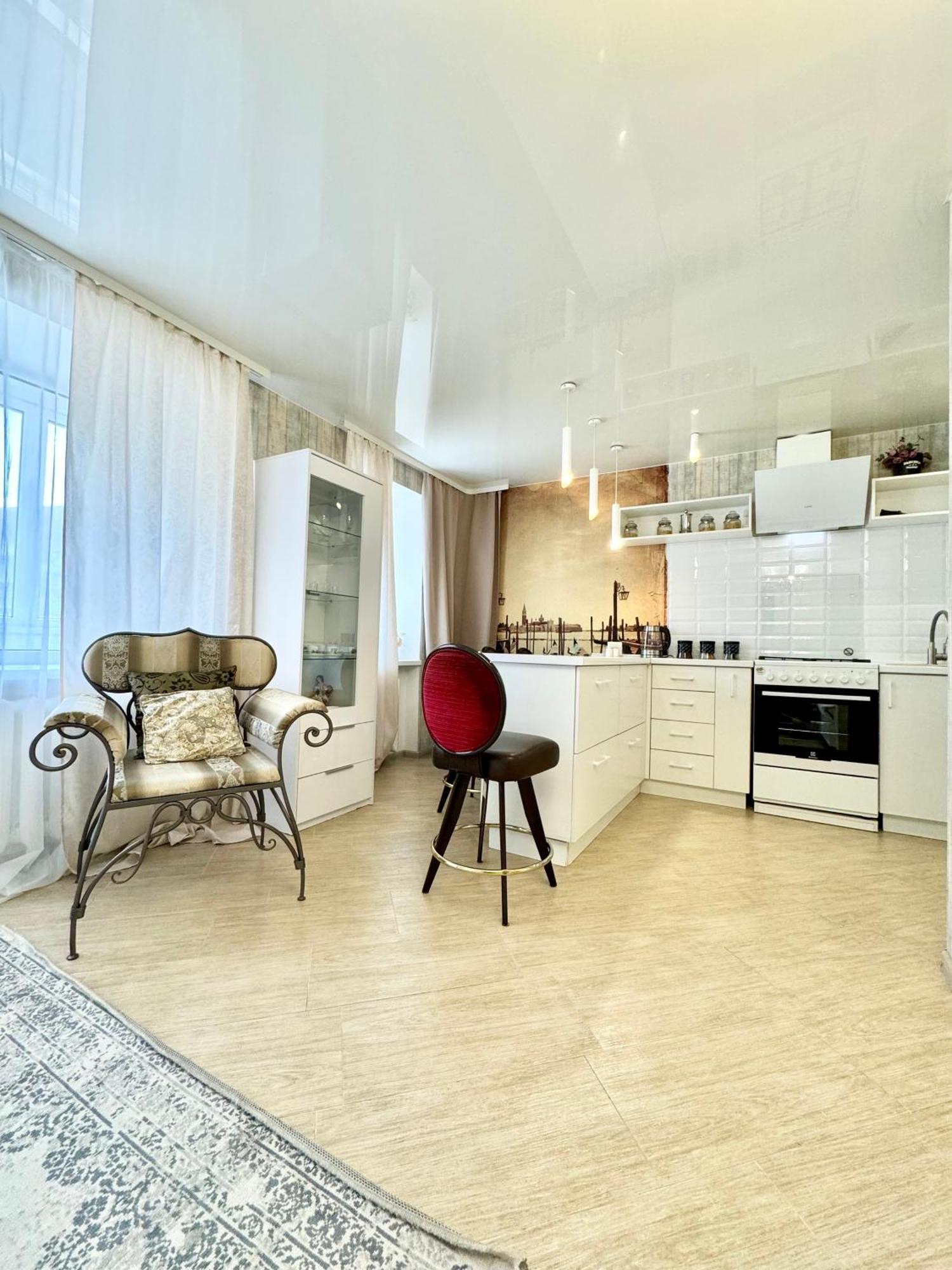 Apartpoltava Смак Італії У Самому Центрі Полтави , Білосніжна Студія В Новобудові, Банківський Чек ภายนอก รูปภาพ